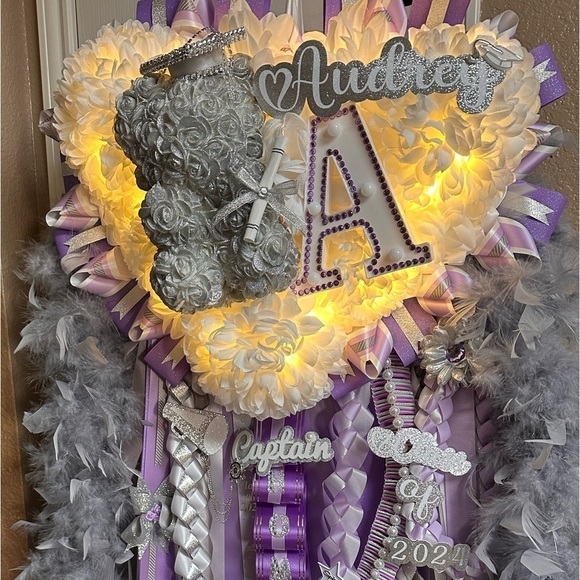 Corsage Mum NEW Custom for bridal shower or  any special event - Picture 17 of 17